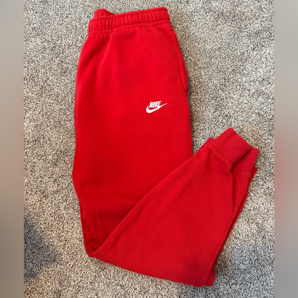 Nike Men Red Joggers